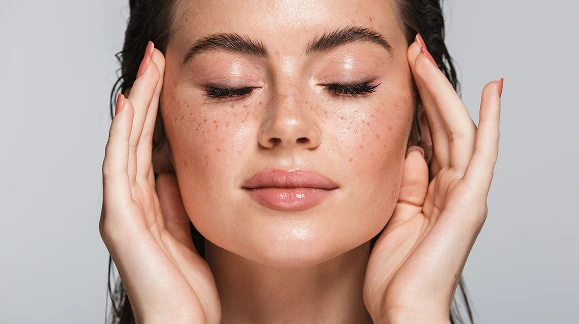Tampa FL Blepharoplasty: Recovery and Aftercare Banner